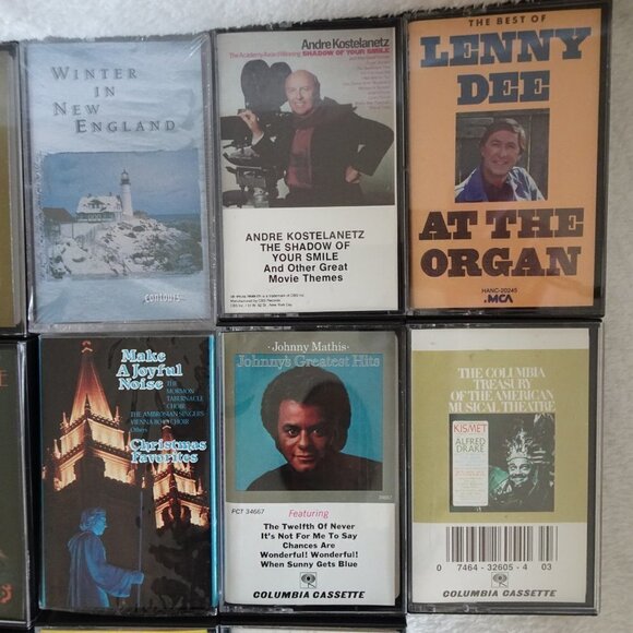 Lot Of 16 Music Cassette Tapes Mixed Bundle Easy Listening Streisand Mathis Xmas - Picture 8 of 9
